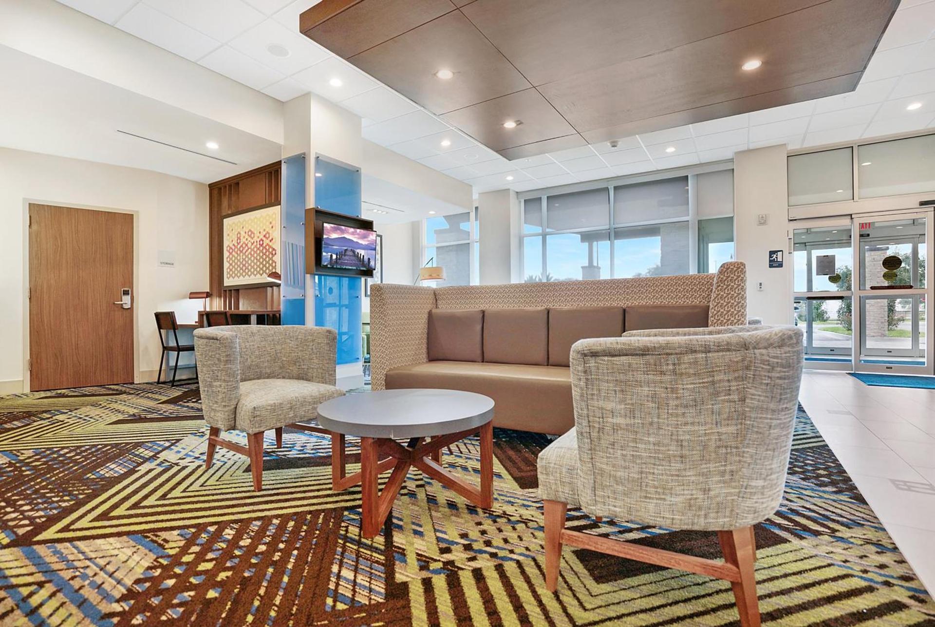 Holiday Inn Express - Jacksonville South Bartram Prk by IHG photo 3