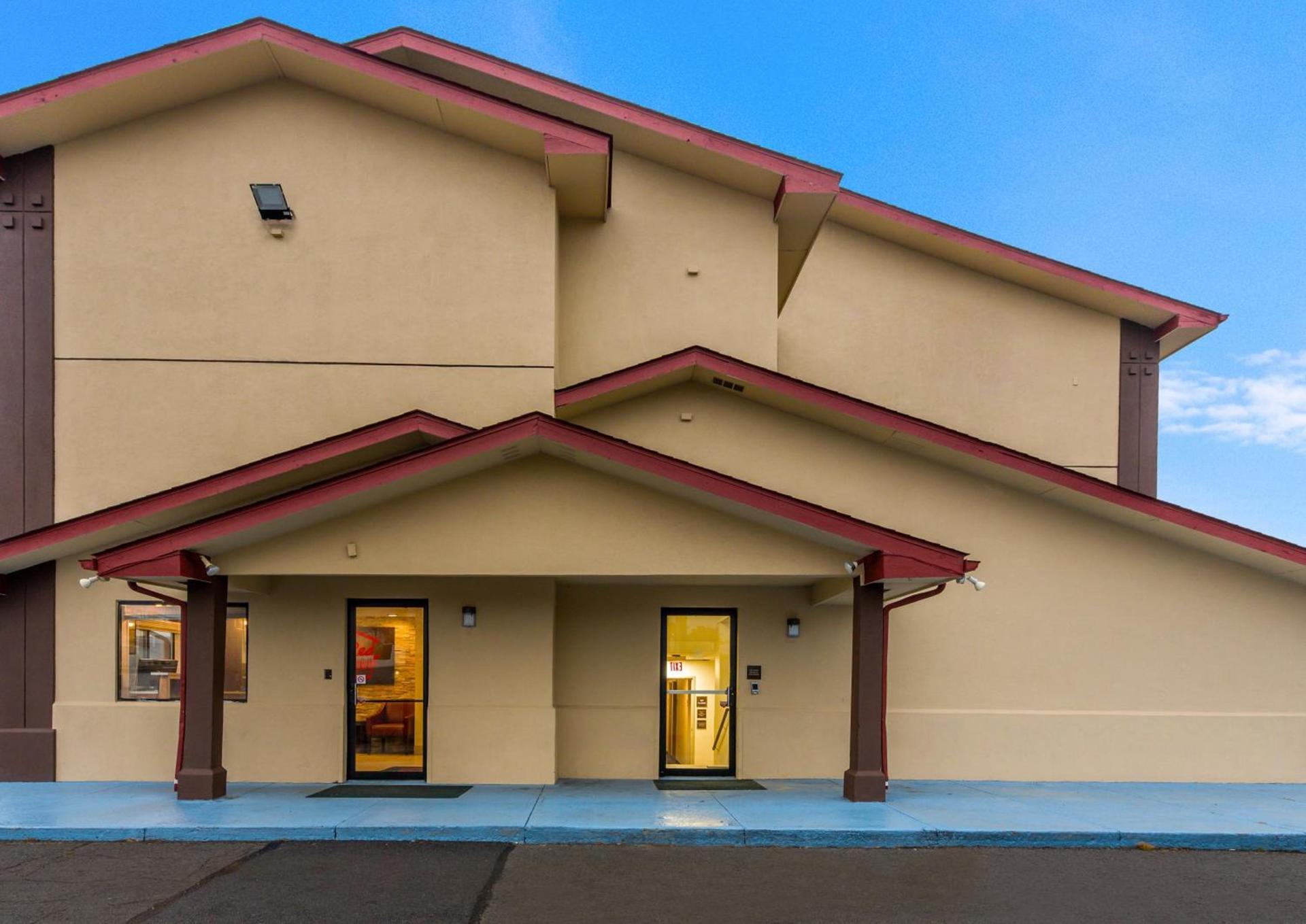 Baymont by Wyndham Findlay photo 6