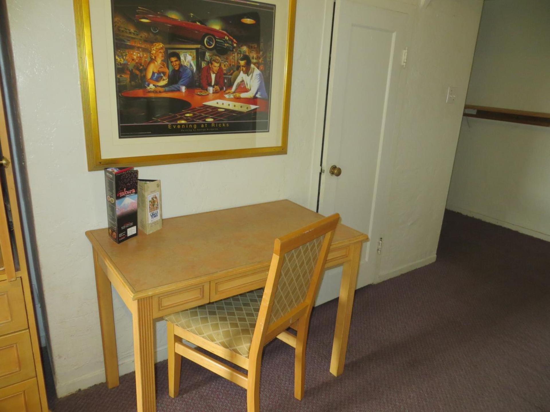 El Trovatore Motel photo 13