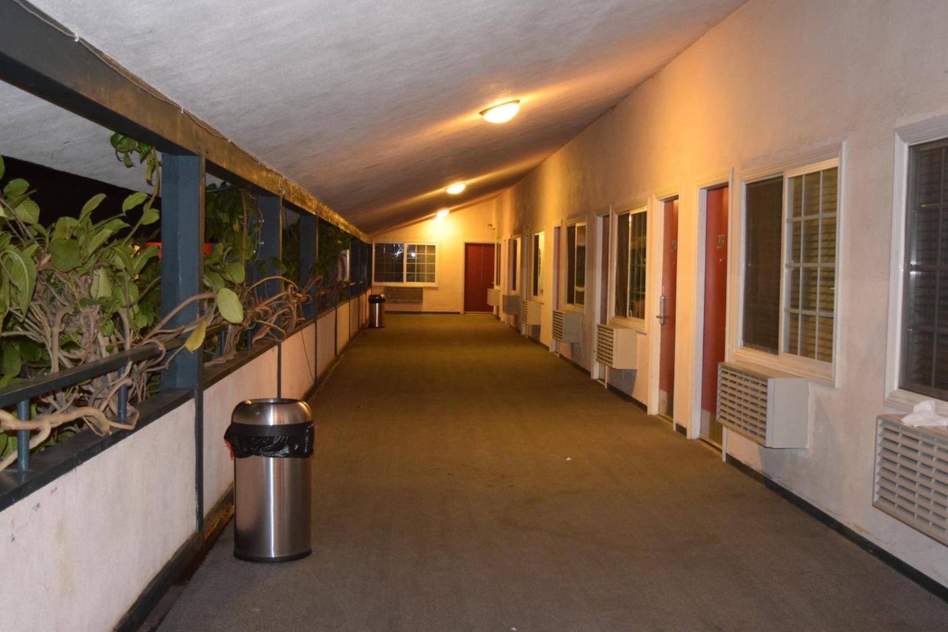Rose Garden Inn photo 18