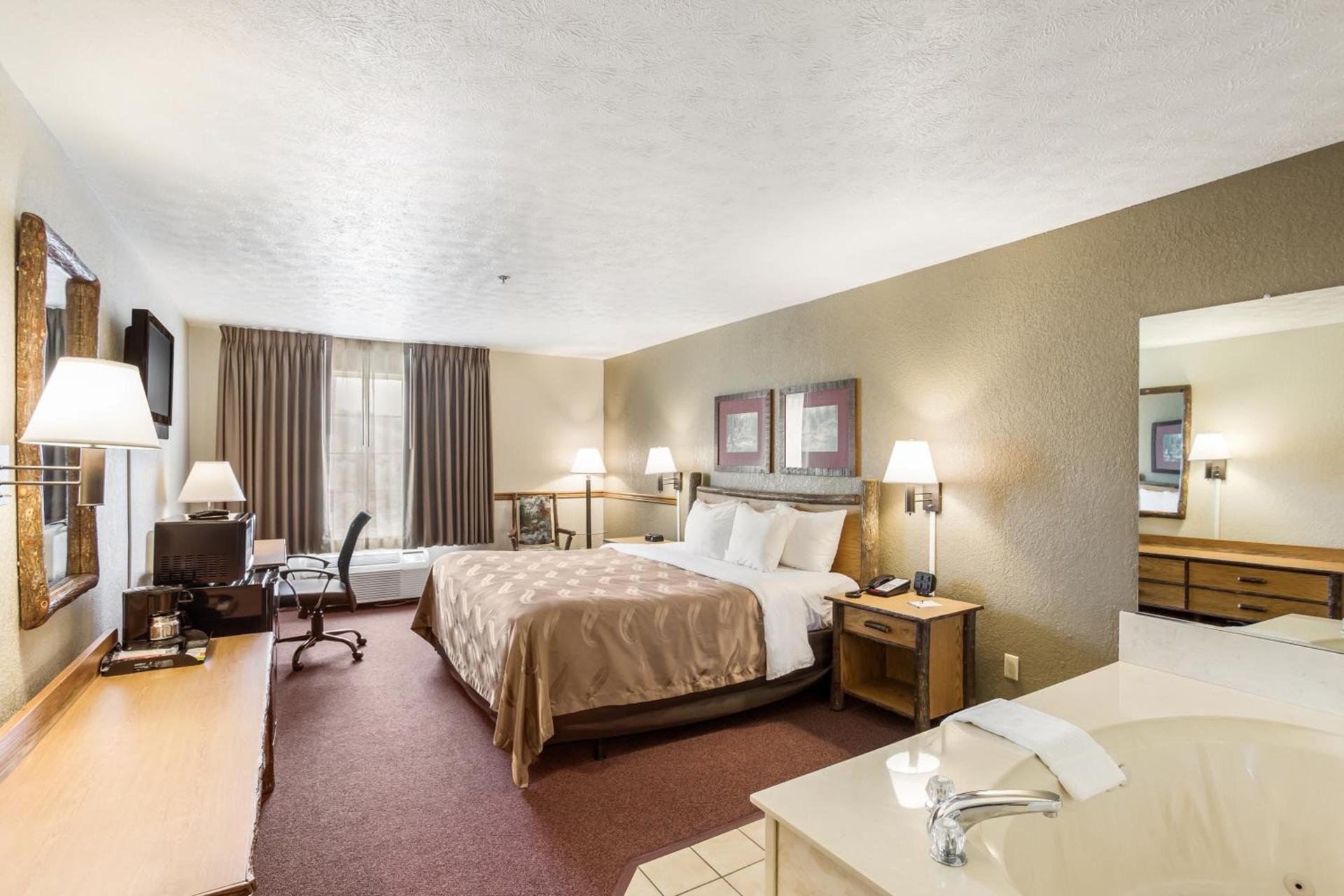 Quality Inn & Suites Big Stone Gap photo 9