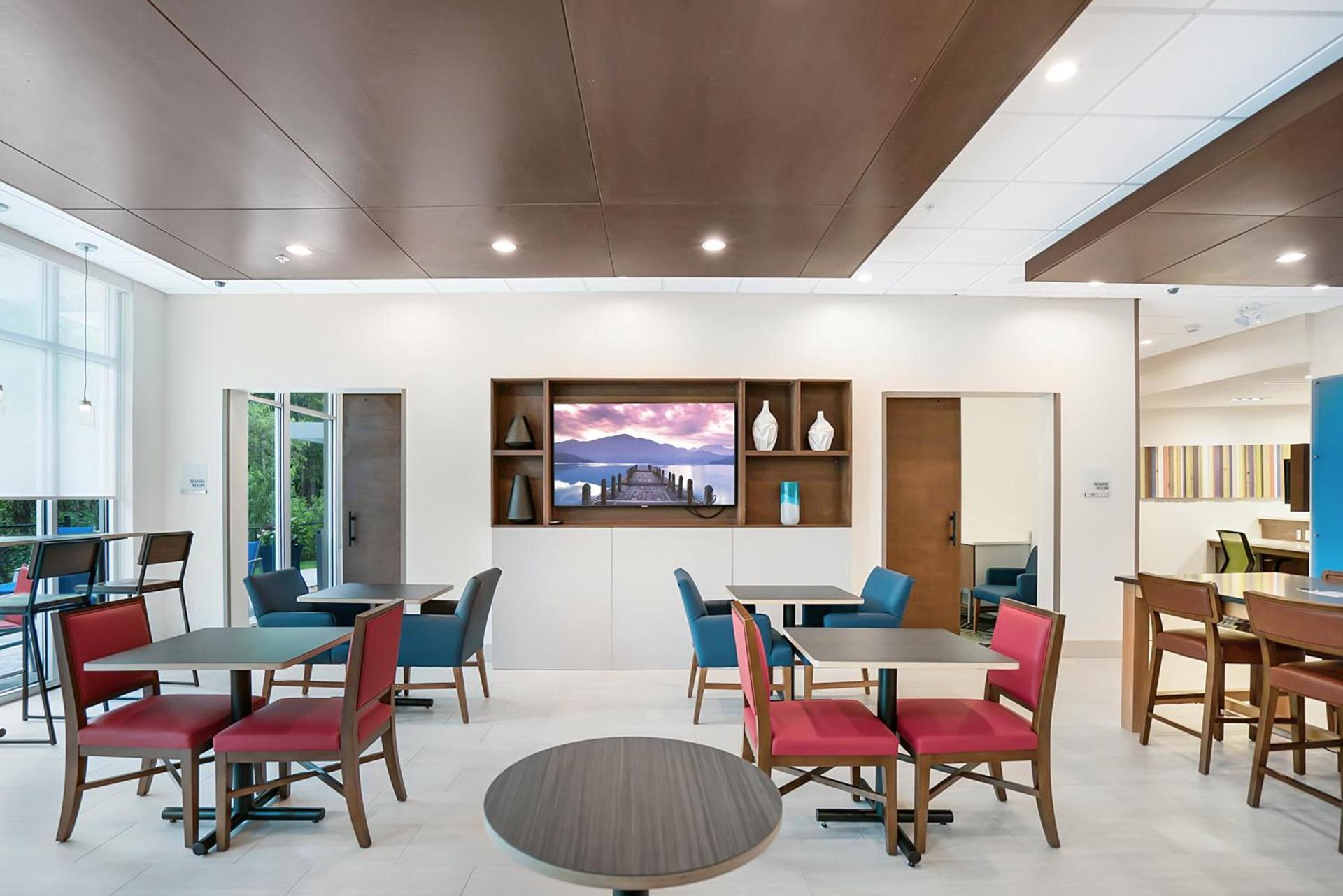 Holiday Inn Express - Jacksonville South Bartram Prk by IHG photo 9