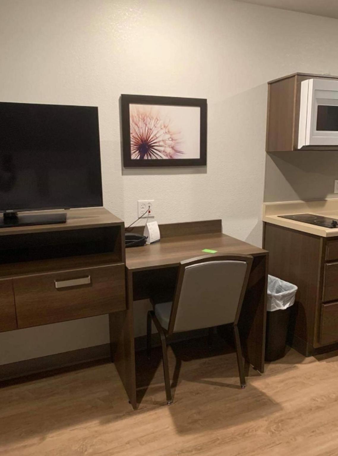 Woodspring Suites Atlanta Stockbridge photo 27