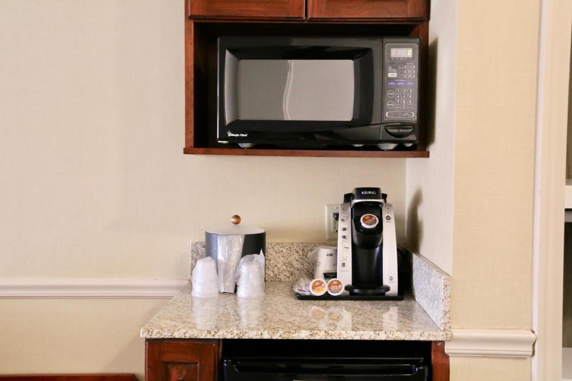 Best Western Springfield Hotel photo 59