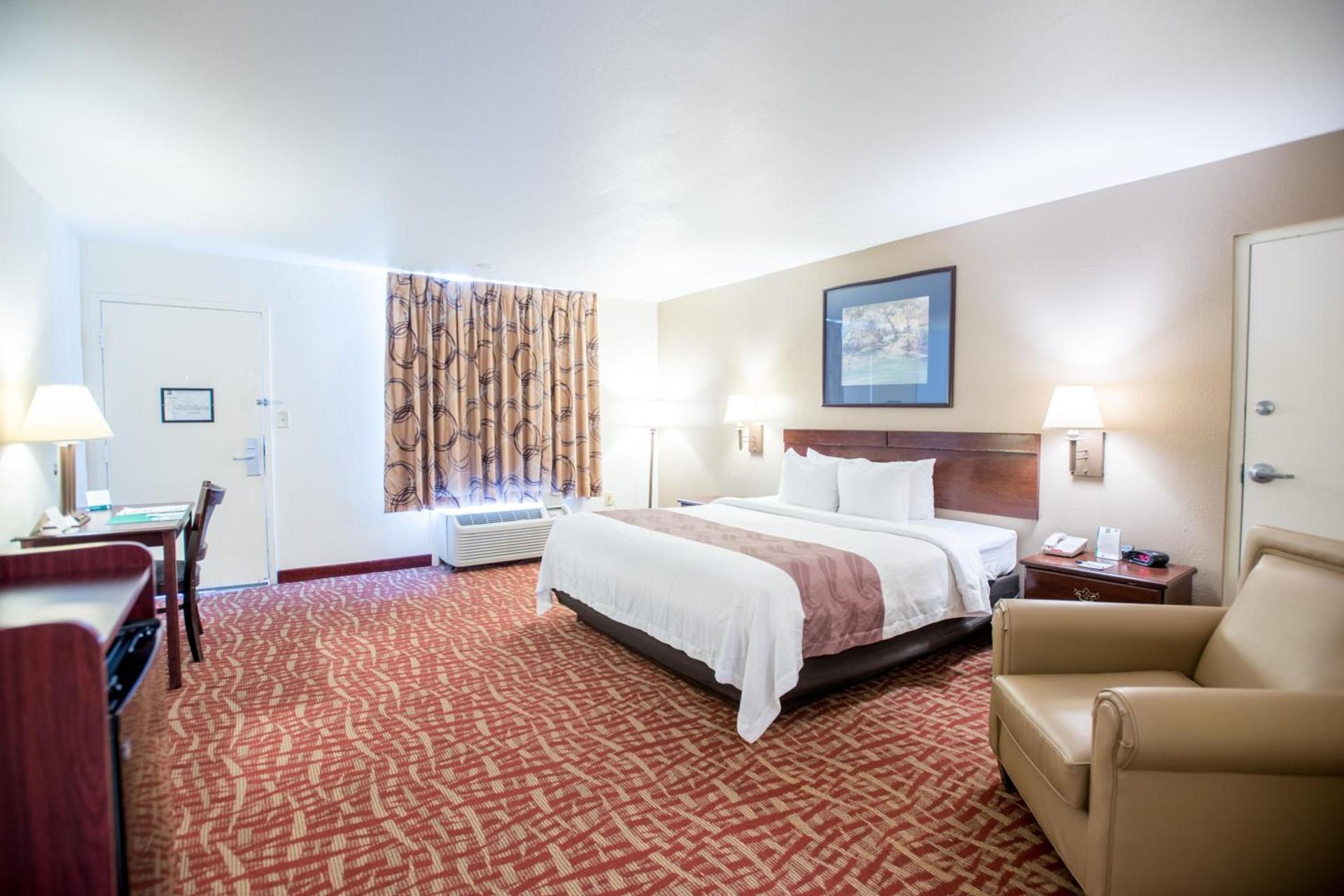 Quality Inn At Town Center photo 31