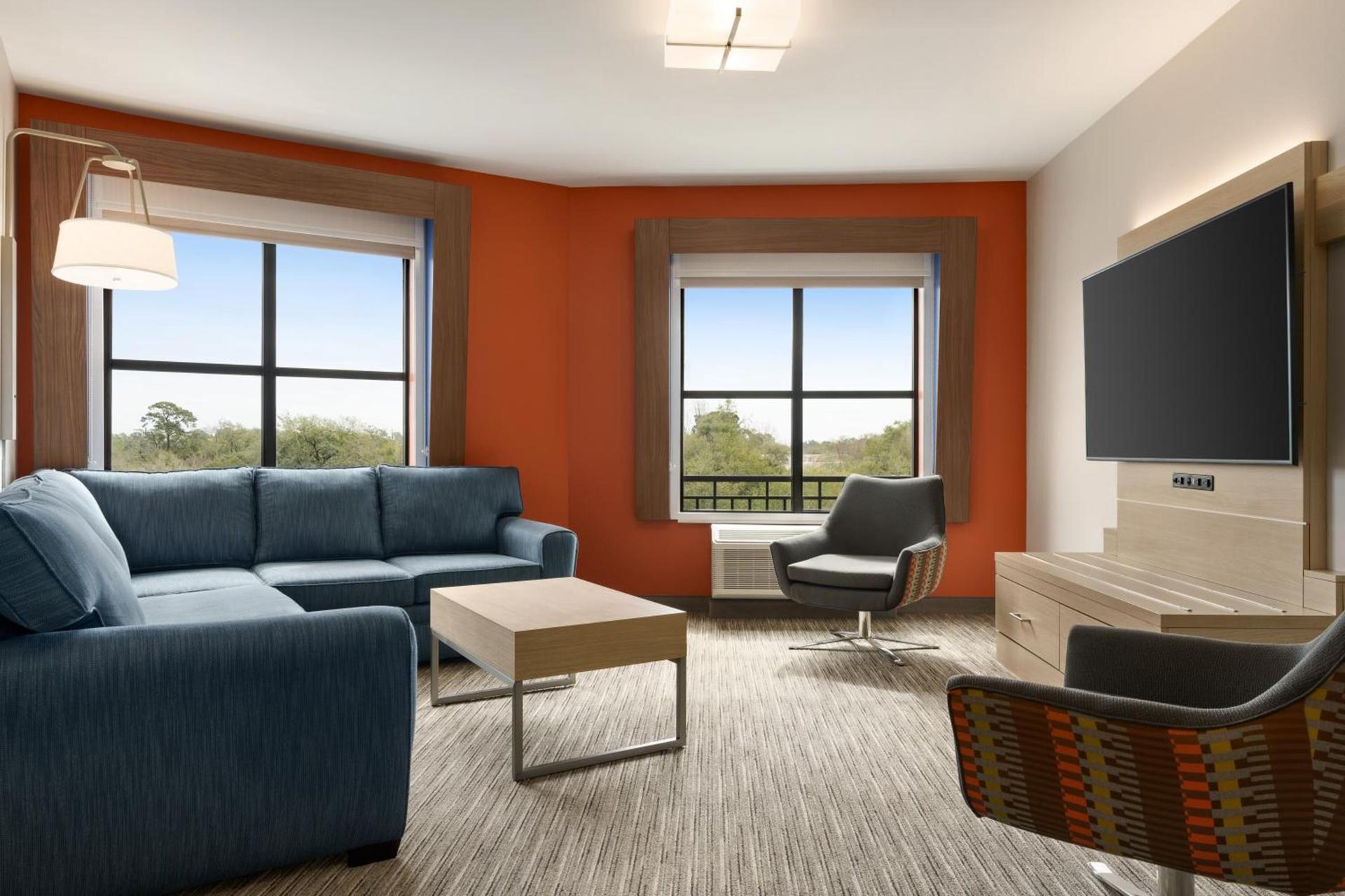 Holiday Inn Express Hotel & Suites Mount Pleasant - Charleston by IHG photo 31