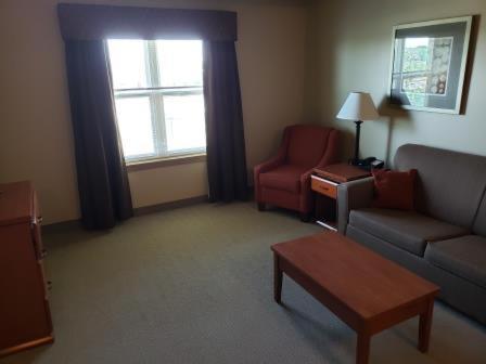 Clarion Hotel & Suites Williston photo 3