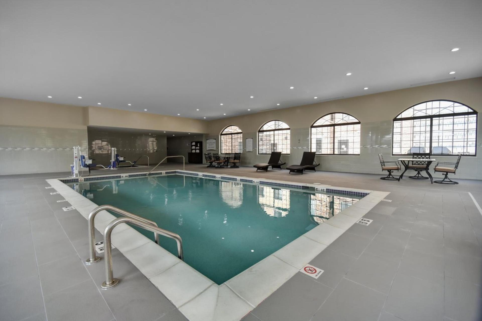 Staybridge Suites - Holland by IHG photo 11