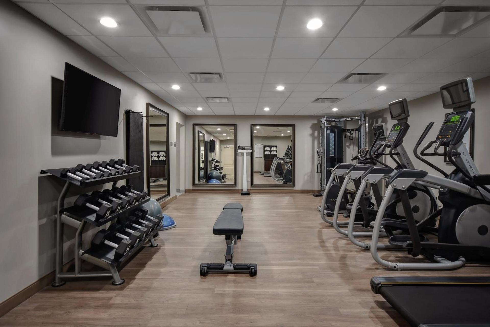 Staybridge Suites - Holland by IHG photo 12