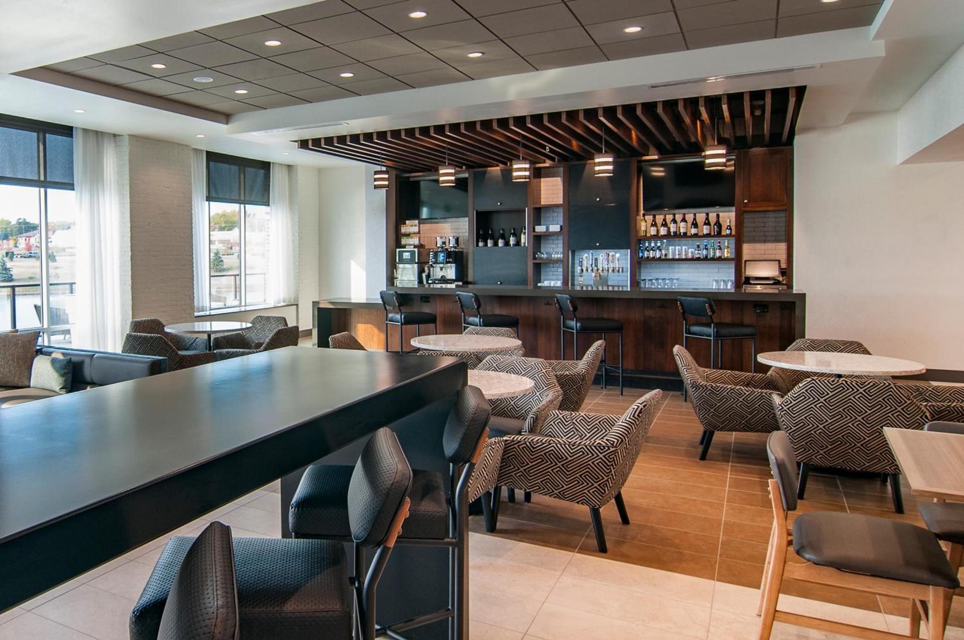 Hyatt Place Sioux Falls South photo 8