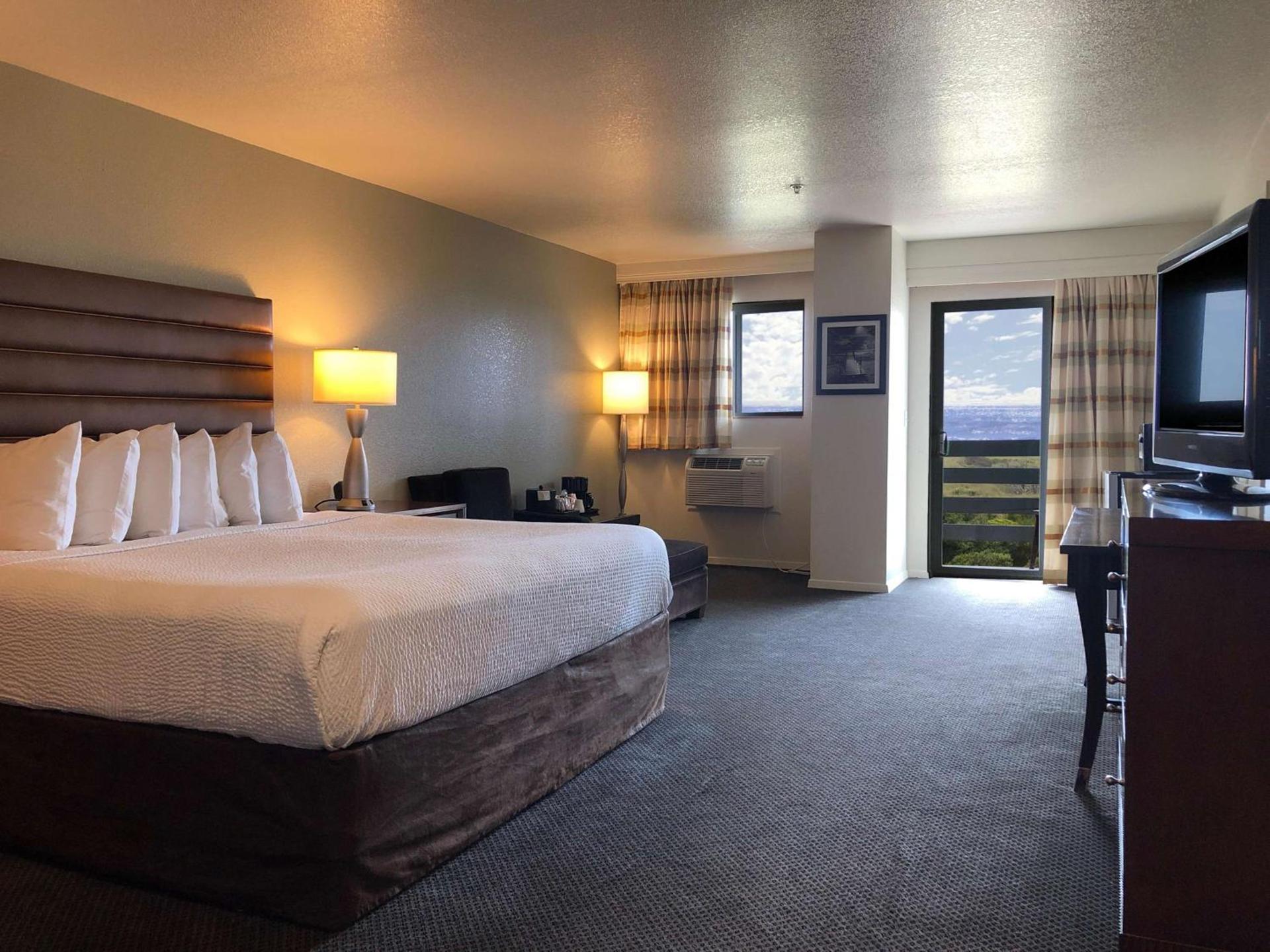 SureStay Plus Hotel by Best Western Gold Beach photo 6