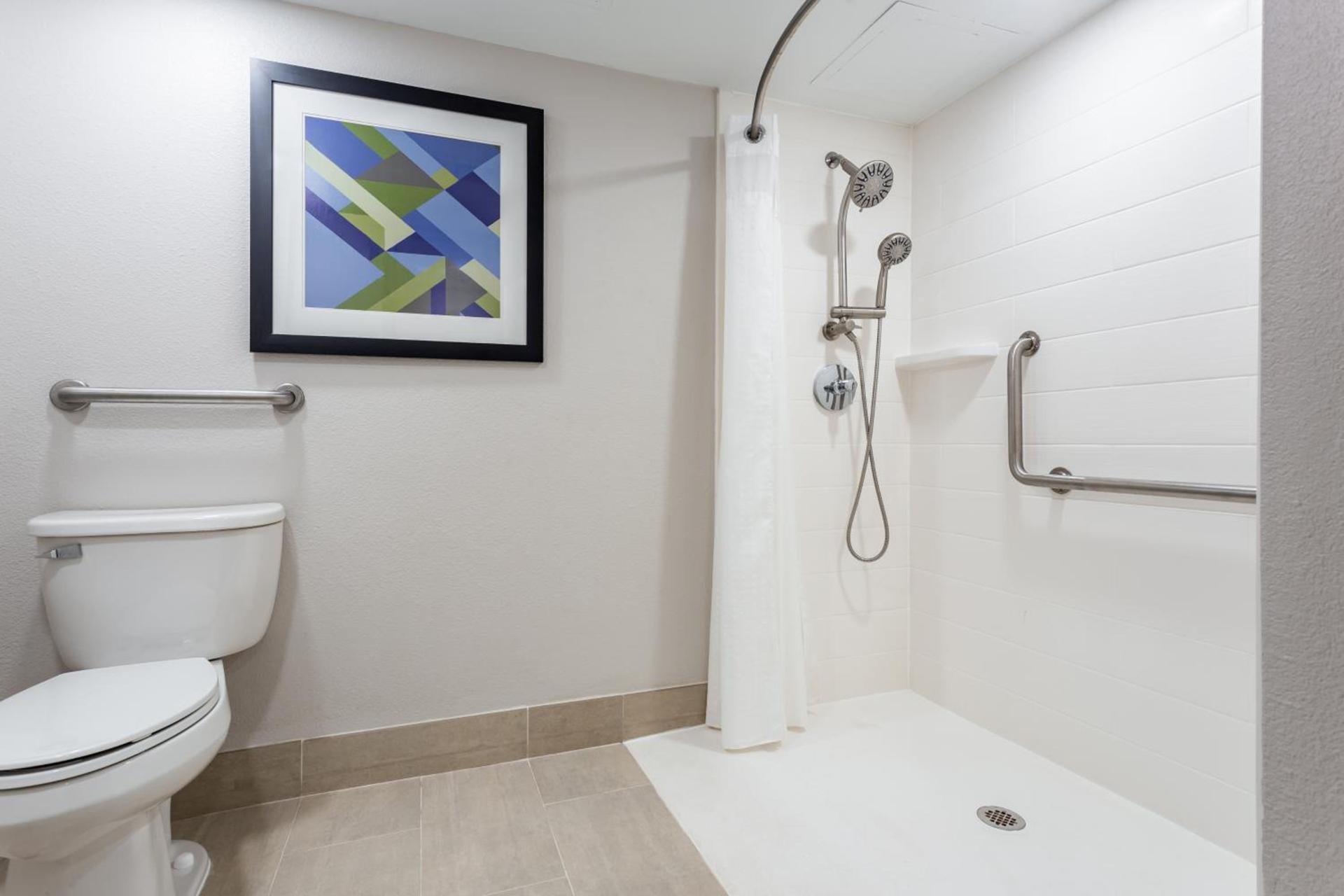 Holiday Inn Express Exton - Great Valley by IHG photo 12