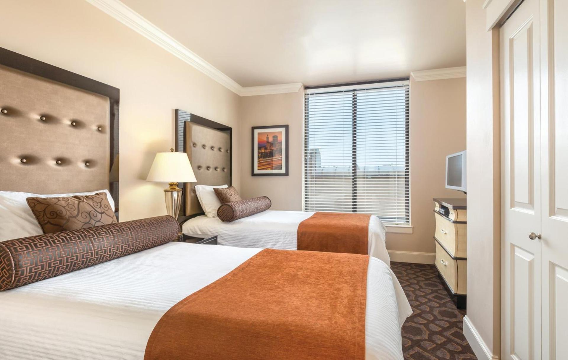 WorldMark Seattle - The Camlin photo 42