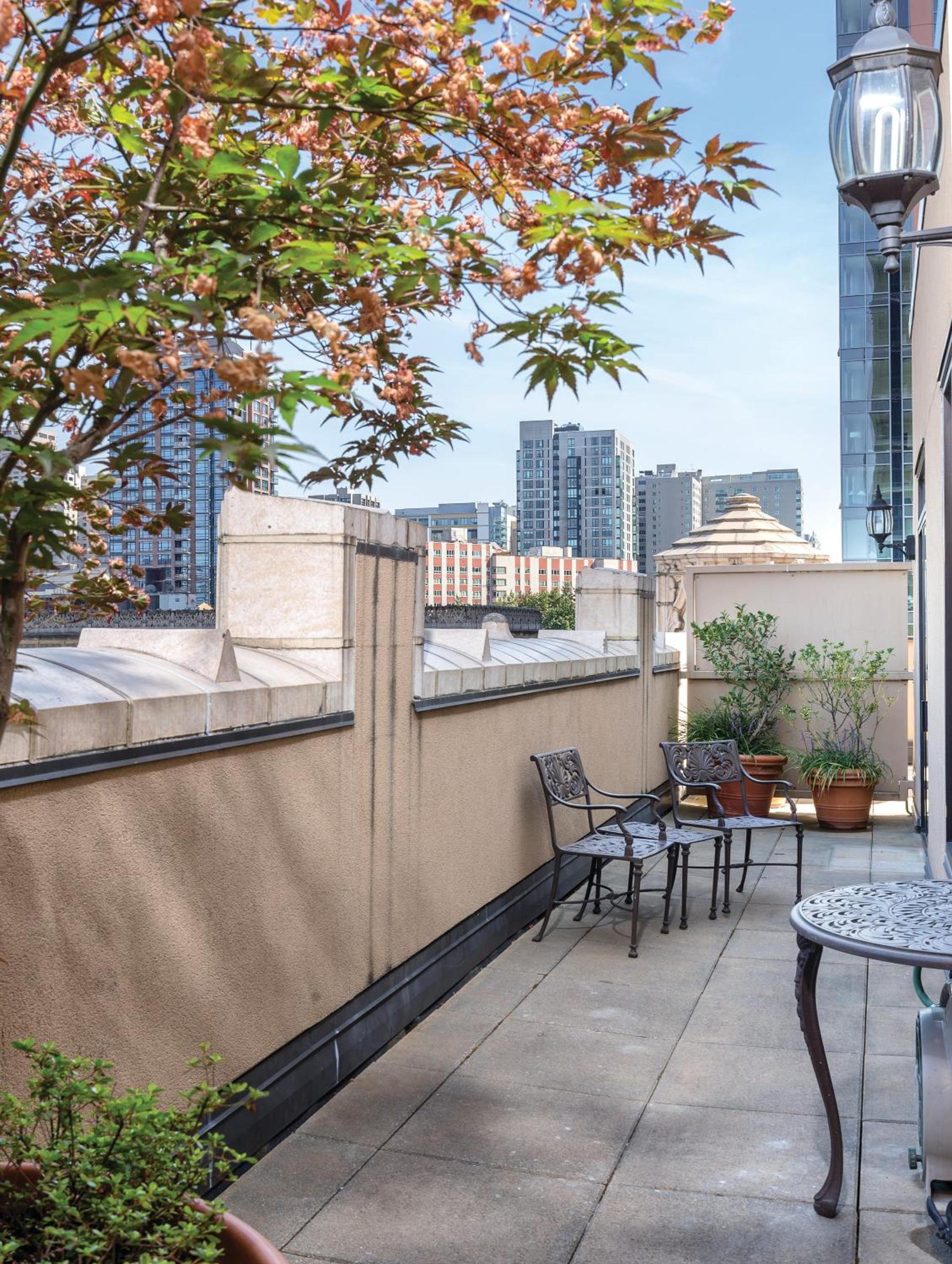 WorldMark Seattle - The Camlin photo 45