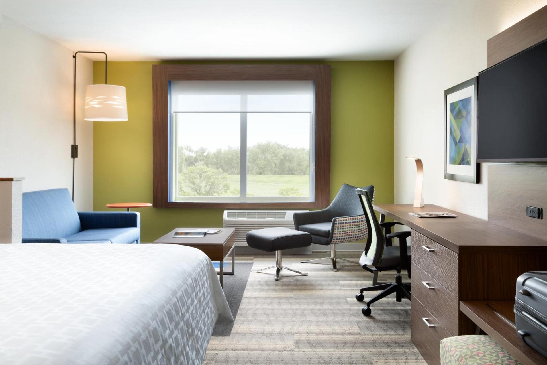 Holiday Inn Express & Suites - Savannah W - Chatham Parkway by IHG photo 41