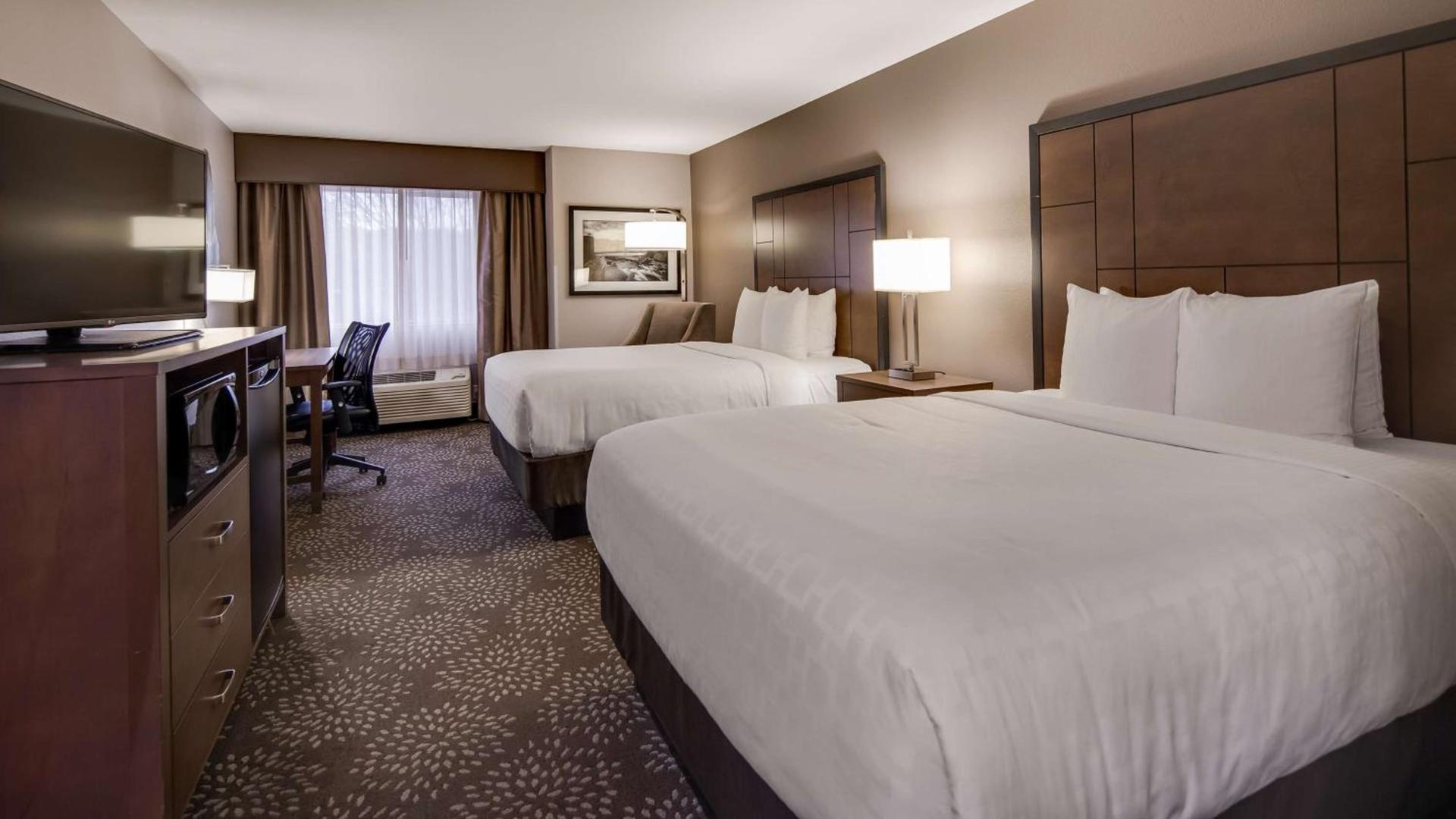 Best Western Plus Spokane North photo 7