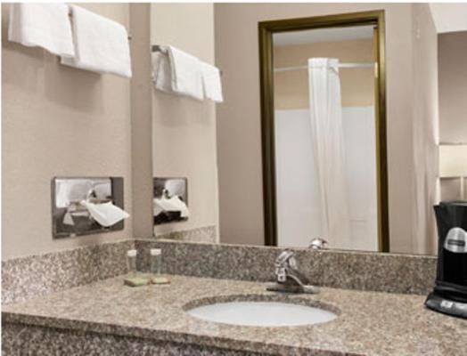 Super 8 by Wyndham Stafford/Springfield Area photo 34