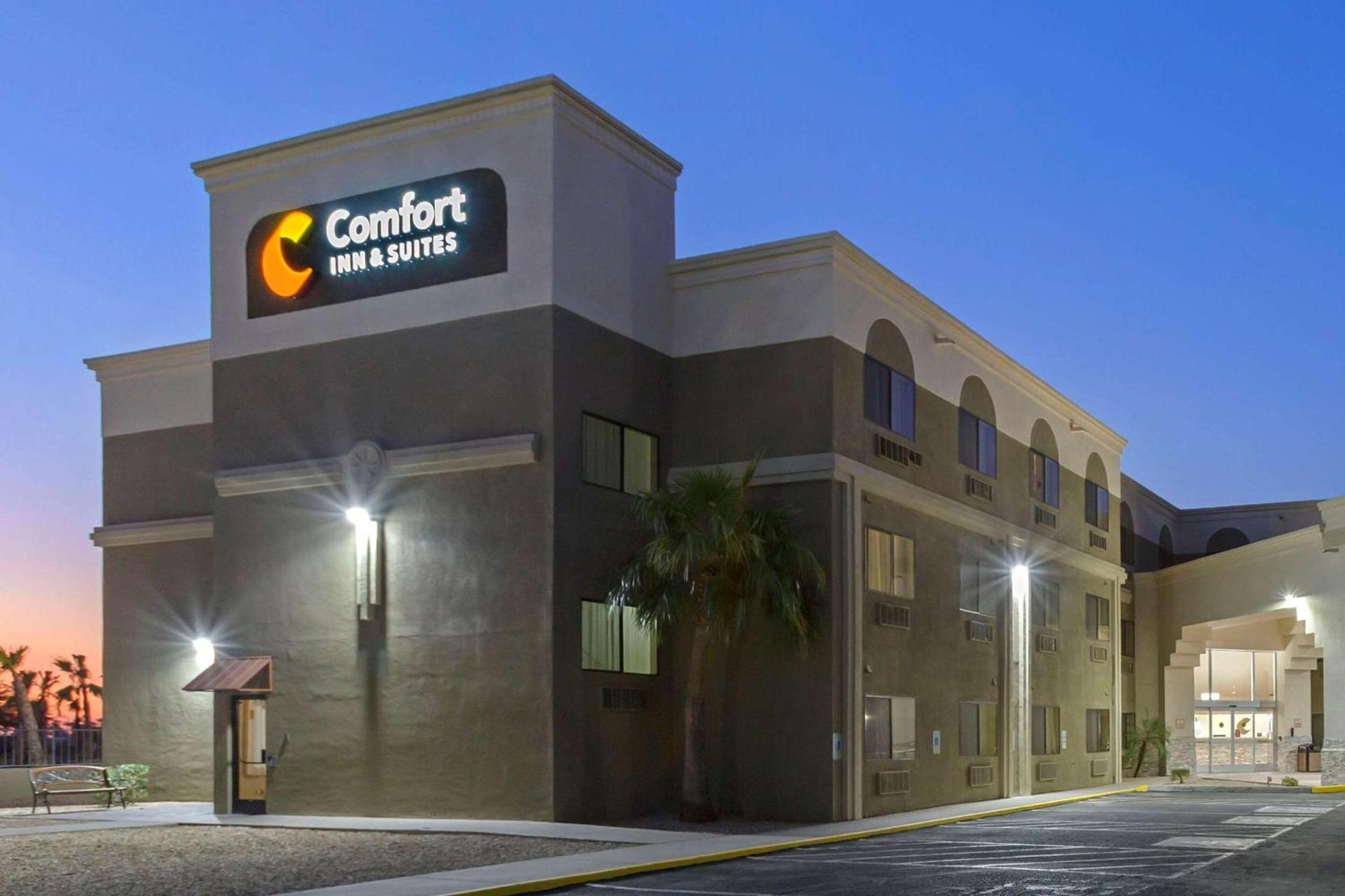 Comfort Inn & Suites Surprise Near Sun City West photo 8