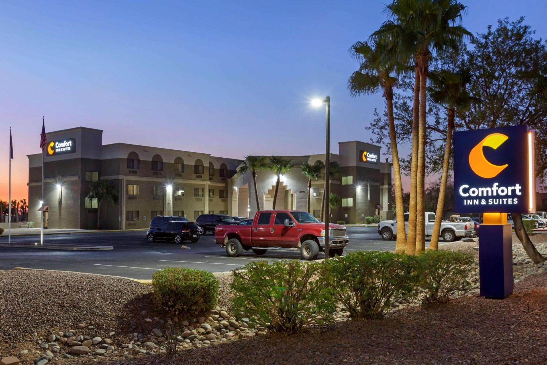 Comfort Inn & Suites Surprise Near Sun City West photo 24