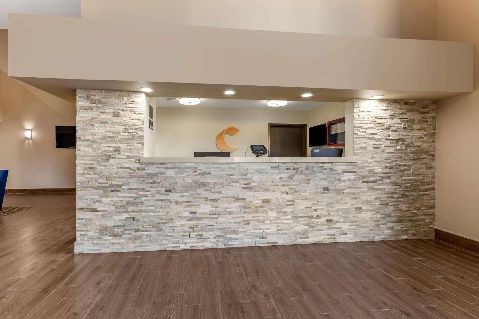 Comfort Inn & Suites Surprise Near Sun City West photo 26