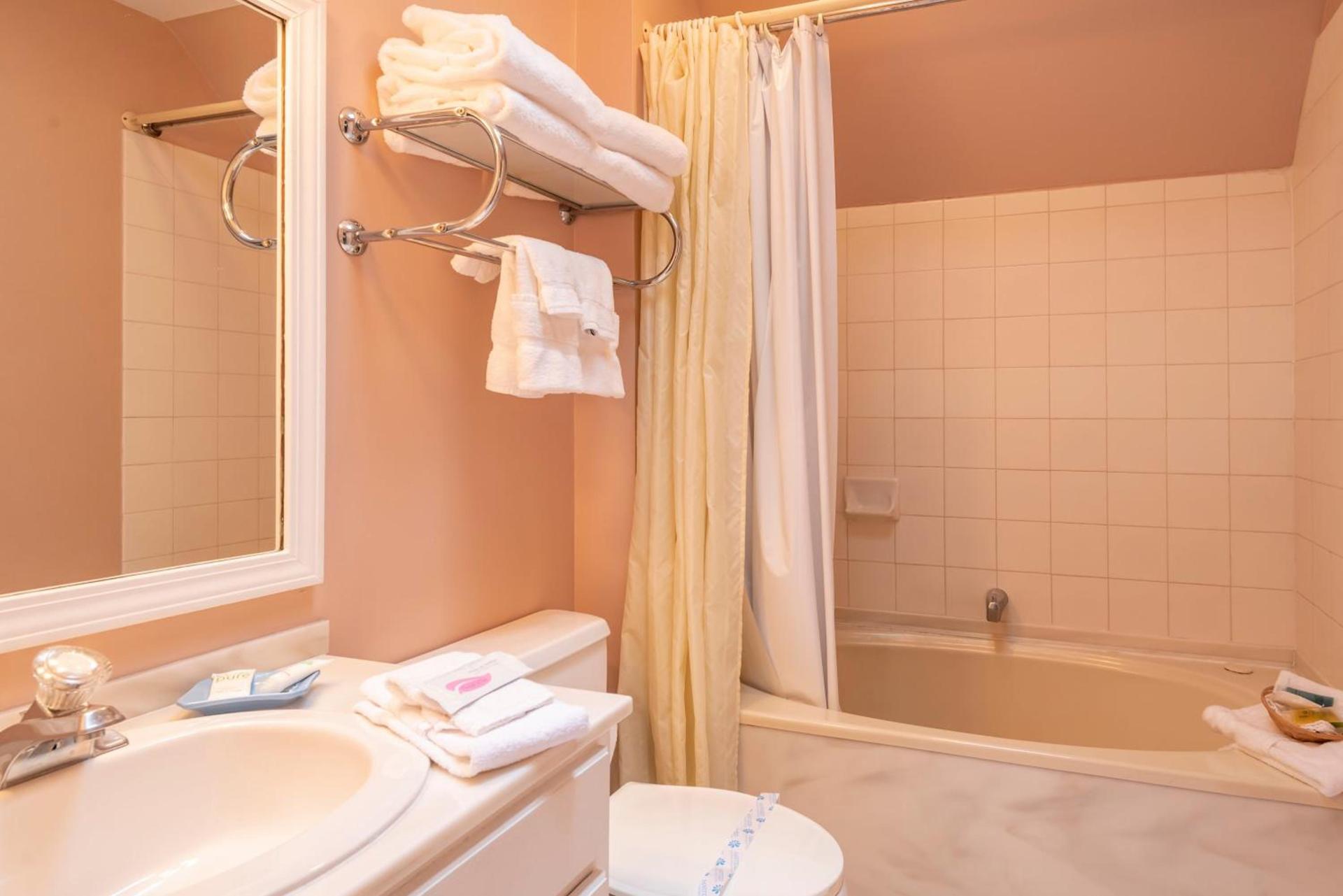 Century Suites Hotel photo 43