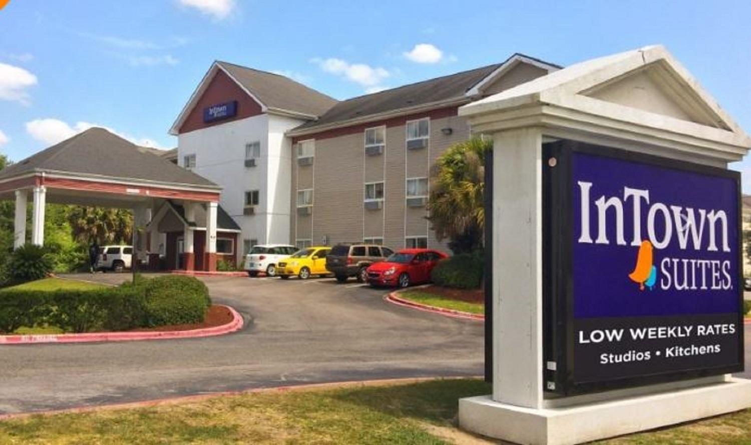 InTown Suites Extended Stay Houston TX - IAH Airport photo 1