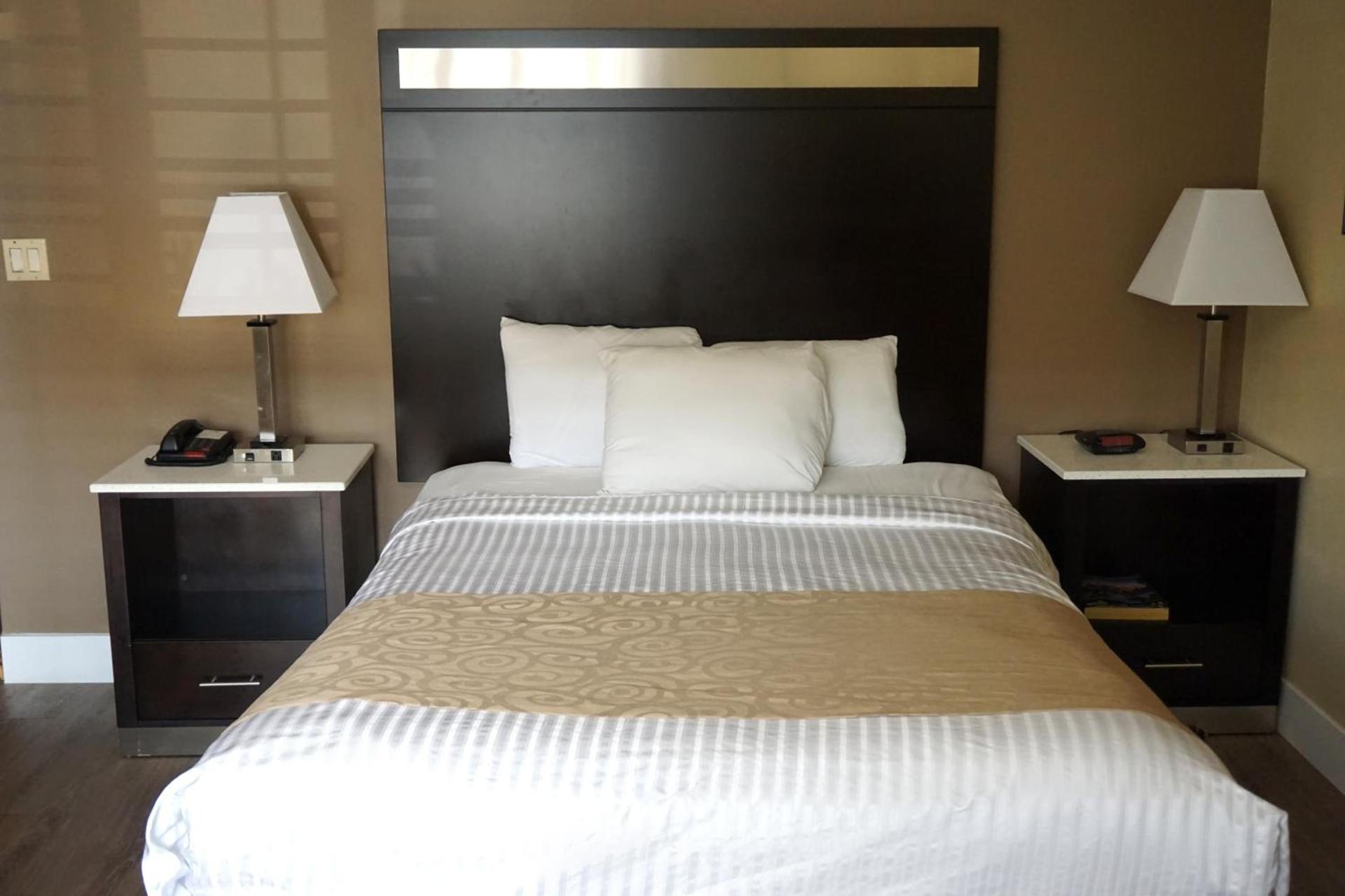 Travelodge by Wyndham Concord photo 9