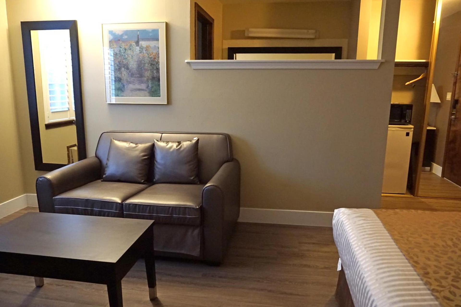 Travelodge by Wyndham Concord photo 14