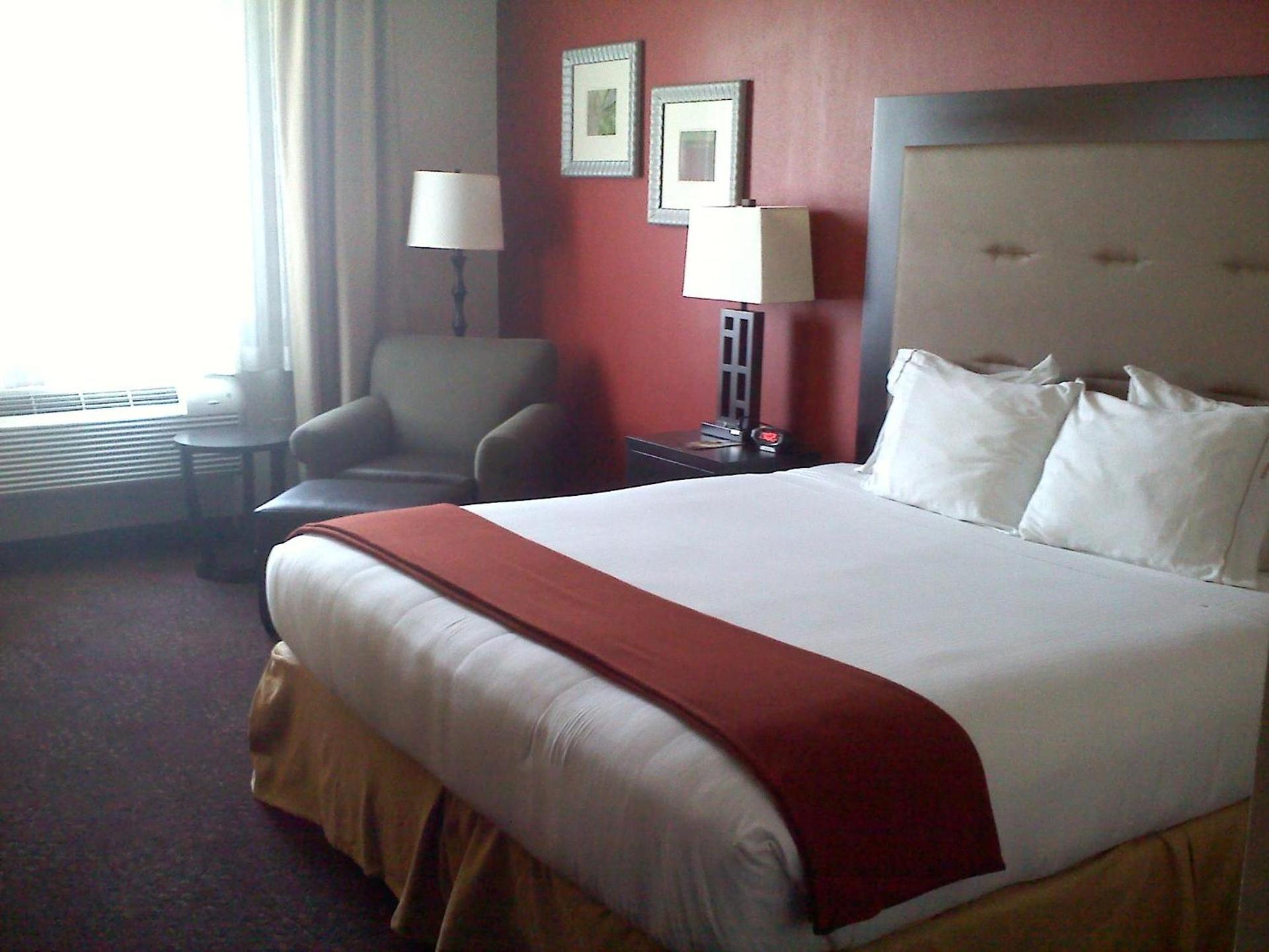 Holiday Inn Express Harvey-Marrero by IHG photo 19