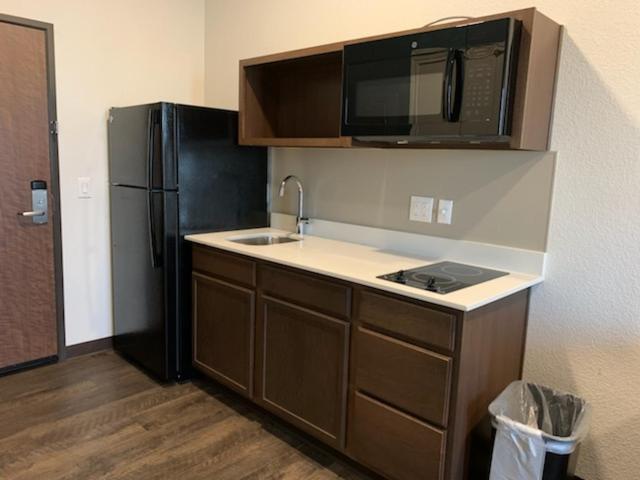 Candlewood Suites Pecos by IHG photo 39