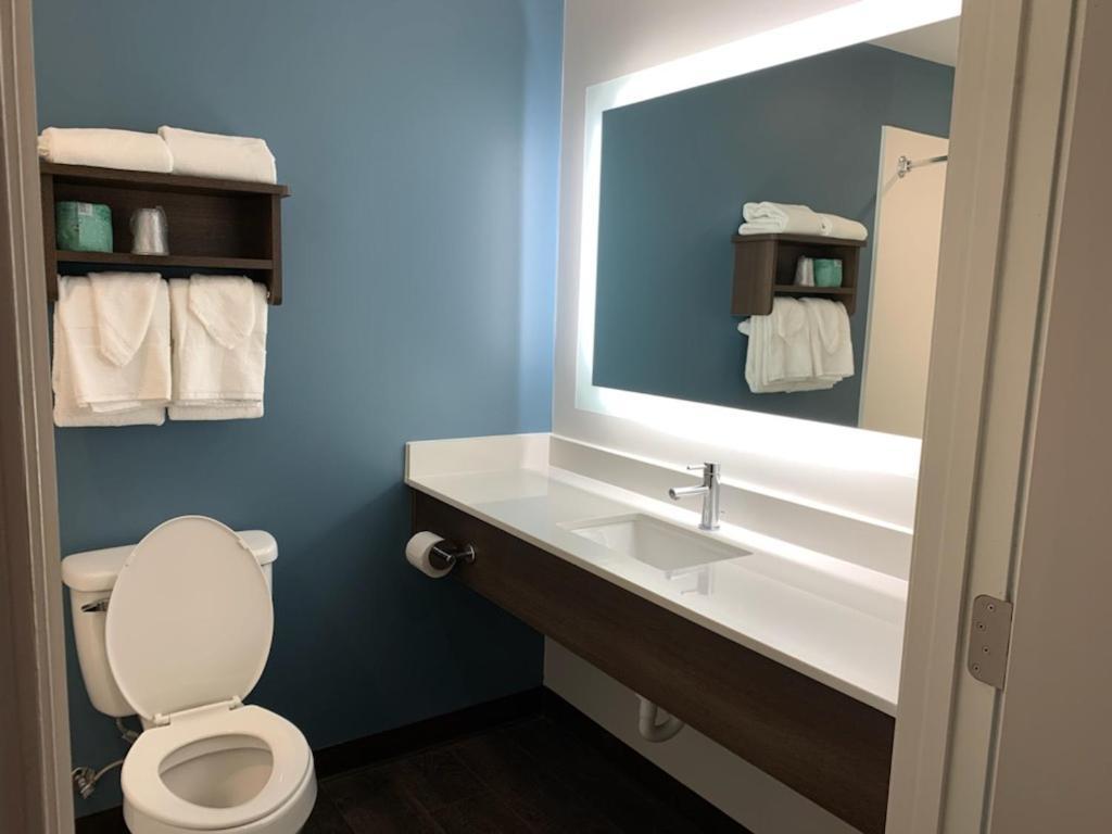 Candlewood Suites Pecos by IHG photo 29