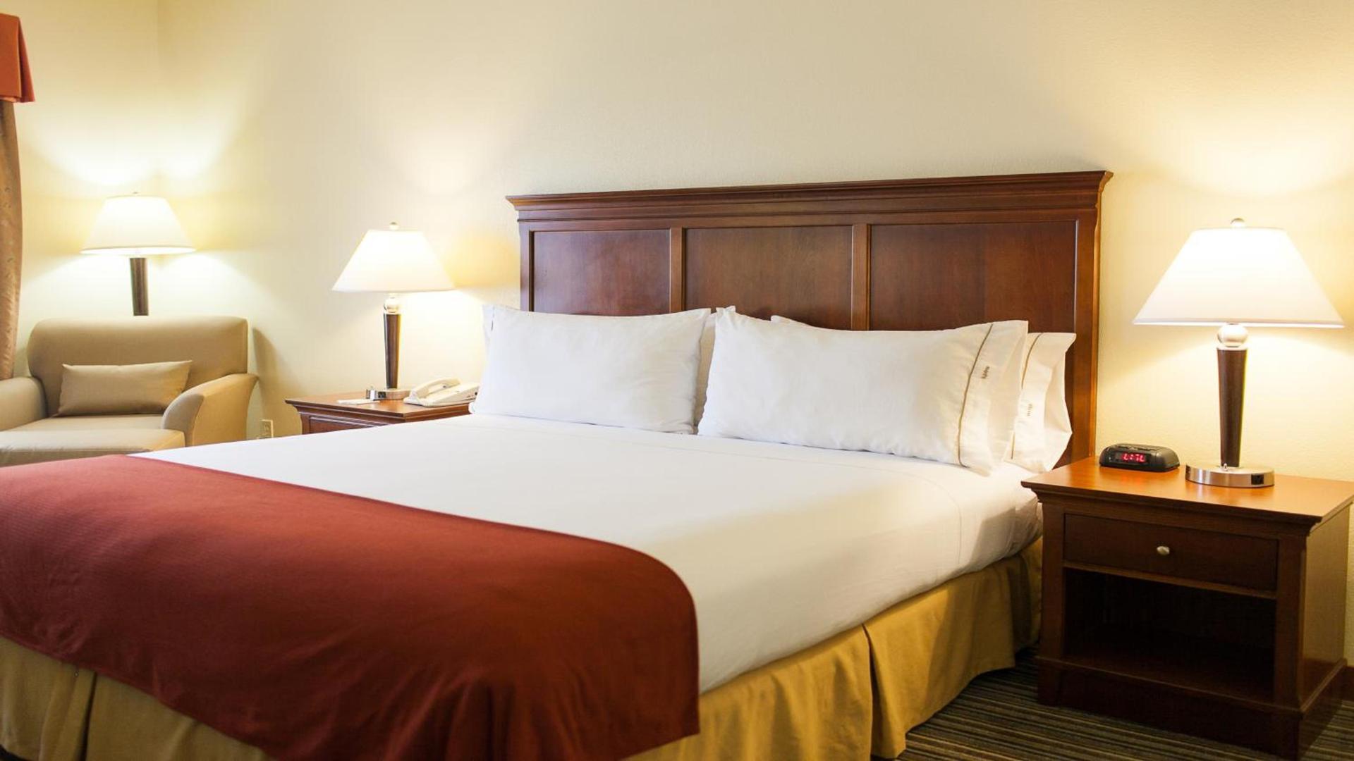 Holiday Inn Express Turlock by IHG photo 38