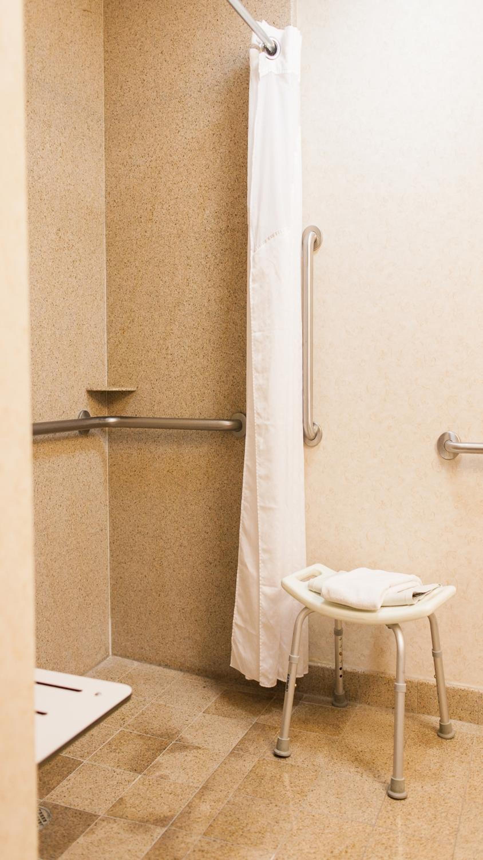 Holiday Inn Express Turlock by IHG photo 30