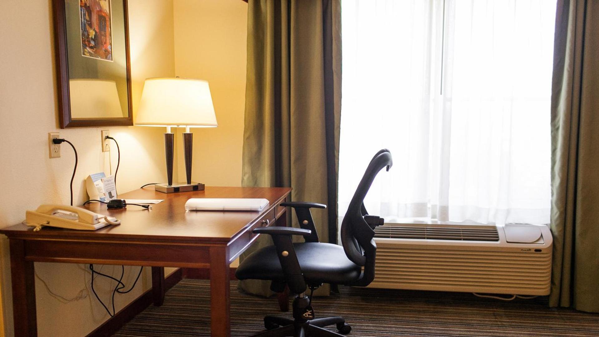 Holiday Inn Express Turlock by IHG photo 41