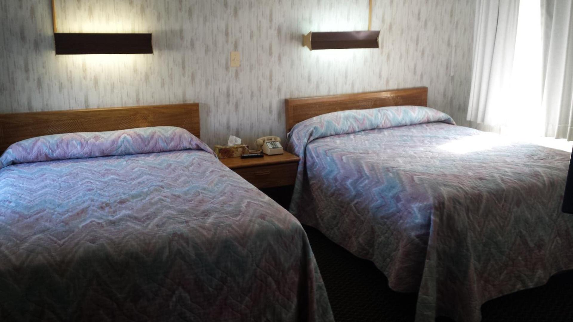 Sunset Inn photo 7