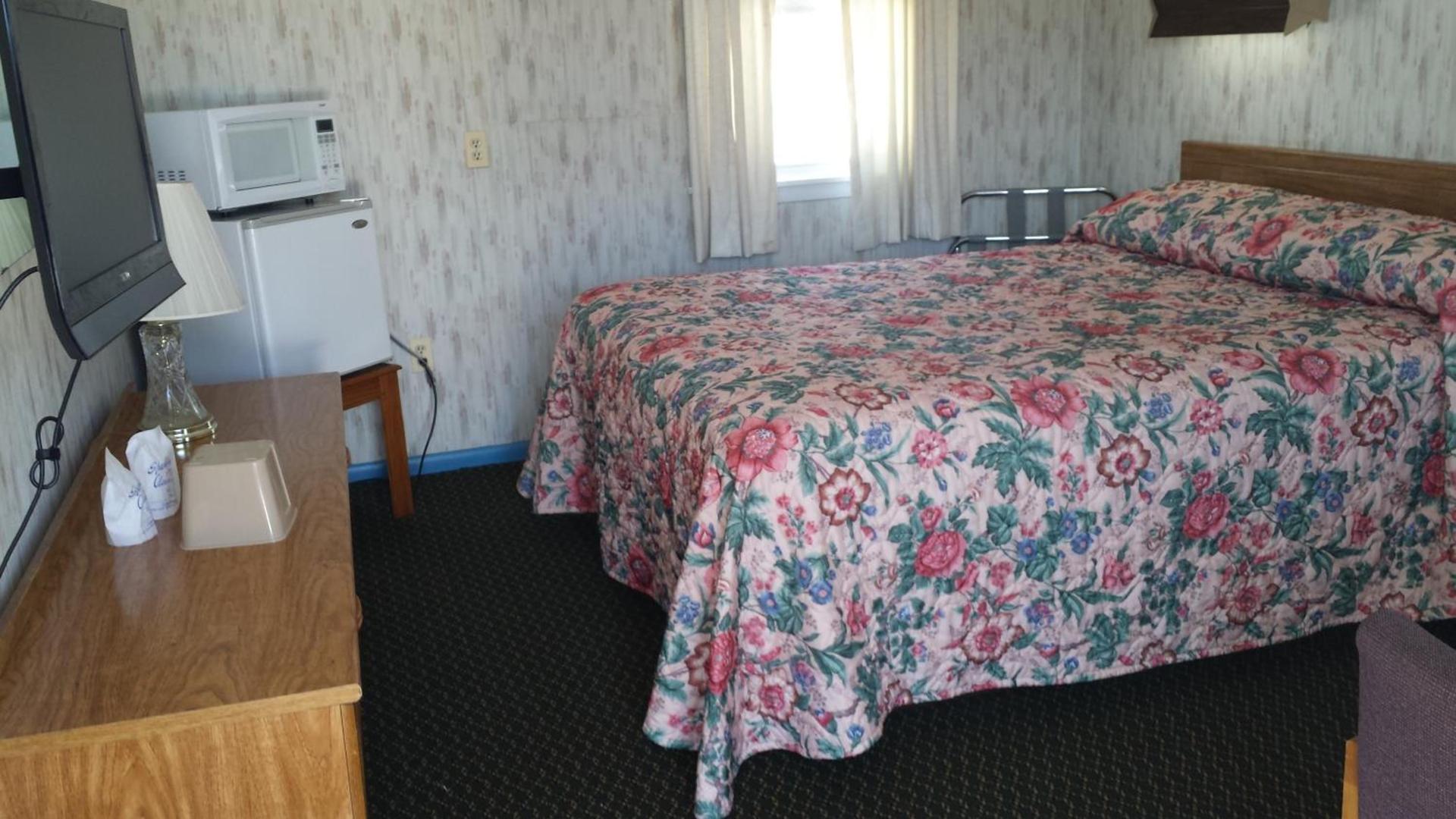 Sunset Inn photo 6