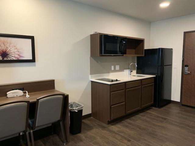 Candlewood Suites Pecos by IHG photo 18
