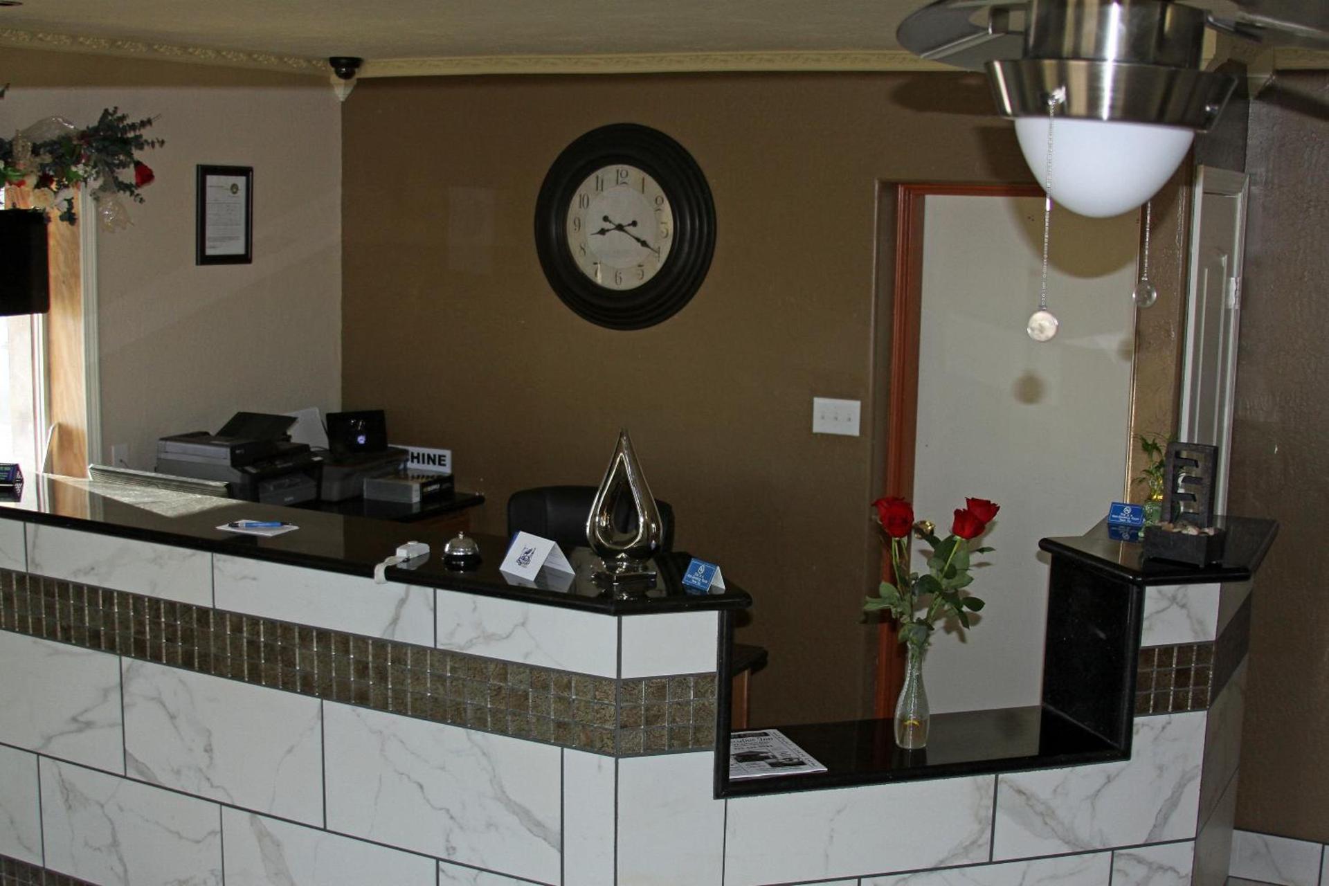 Executive Inn Snyder photo 27