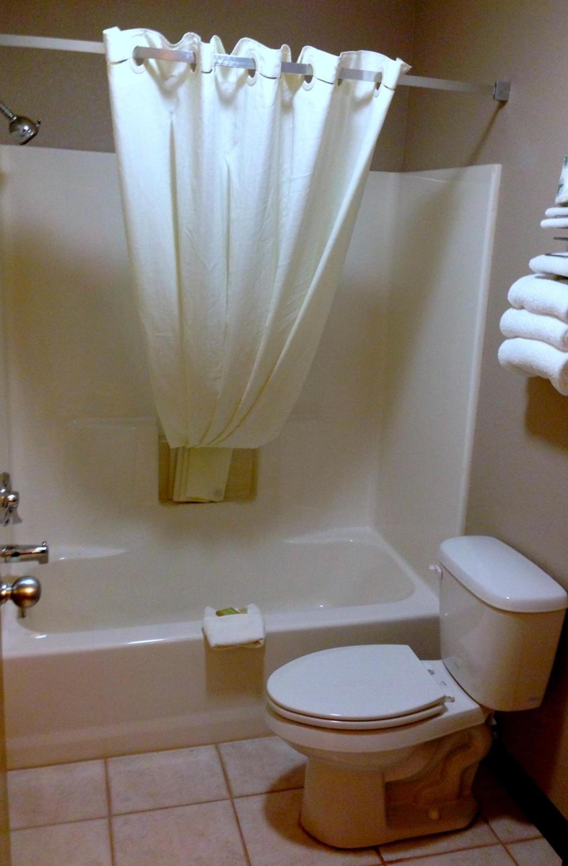 Super 8 by Wyndham Stafford/Springfield Area photo 37