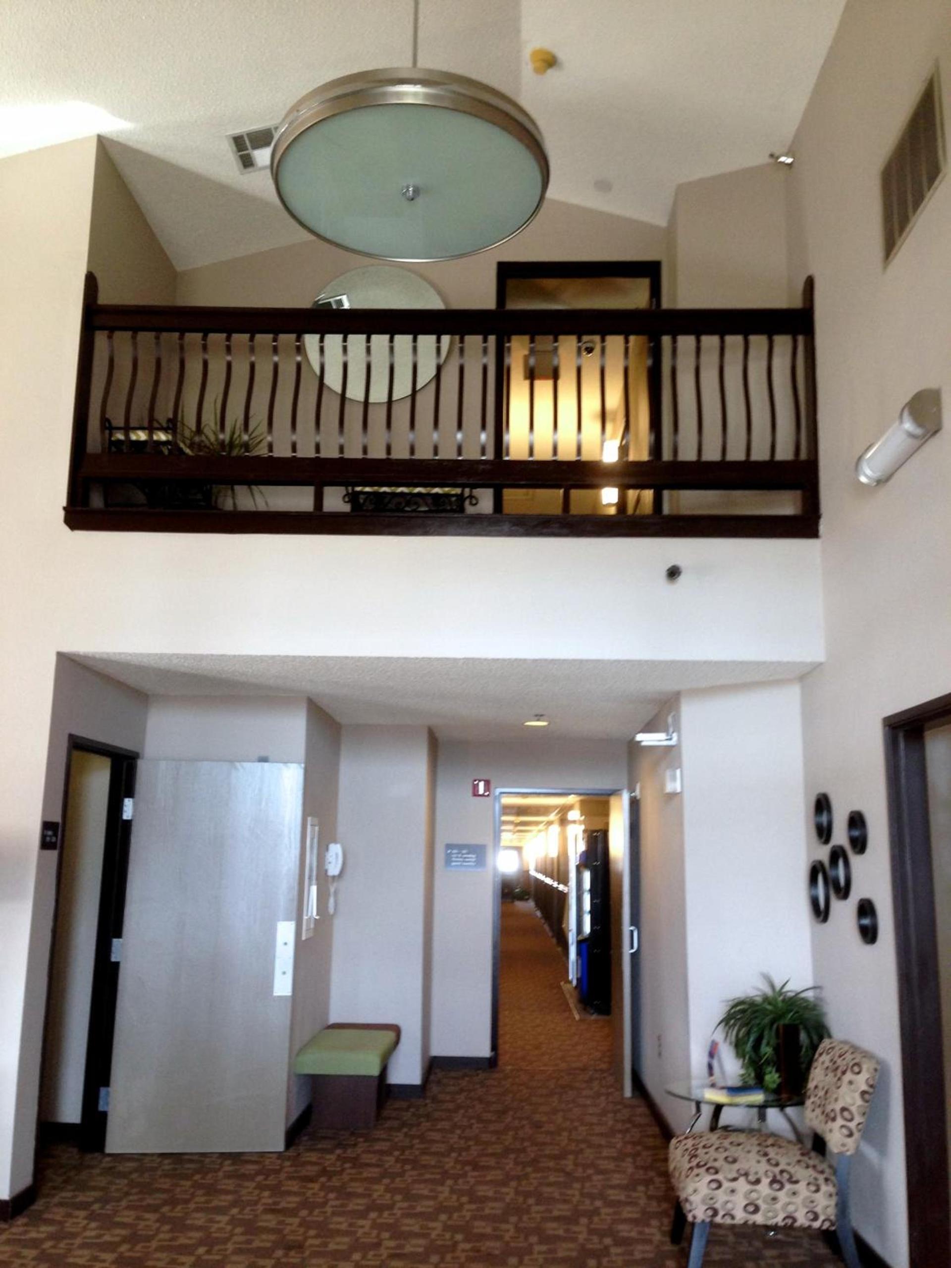 Super 8 by Wyndham Stafford/Springfield Area photo 18