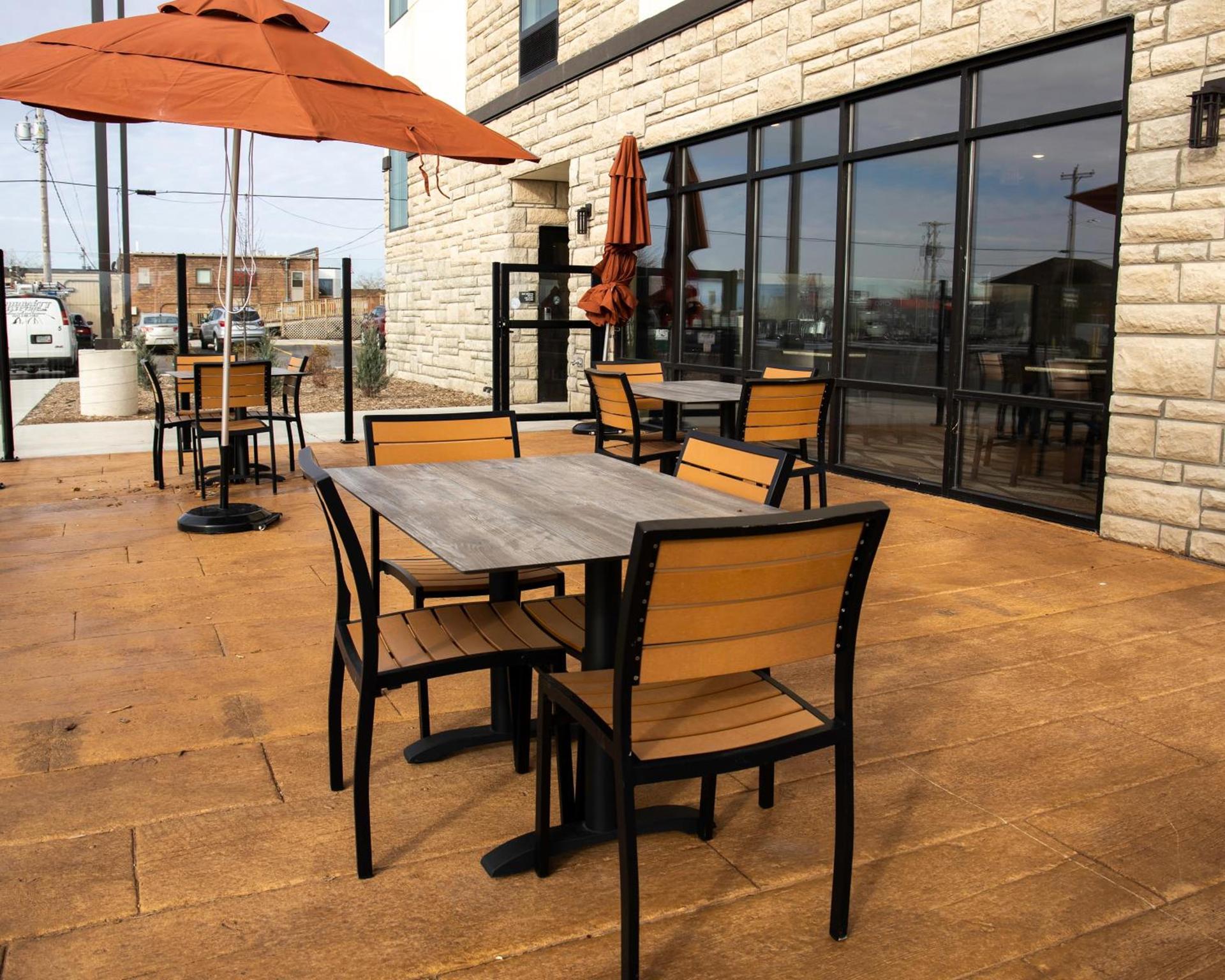 Cobblestone Hotel & Suites - Two Rivers photo 24