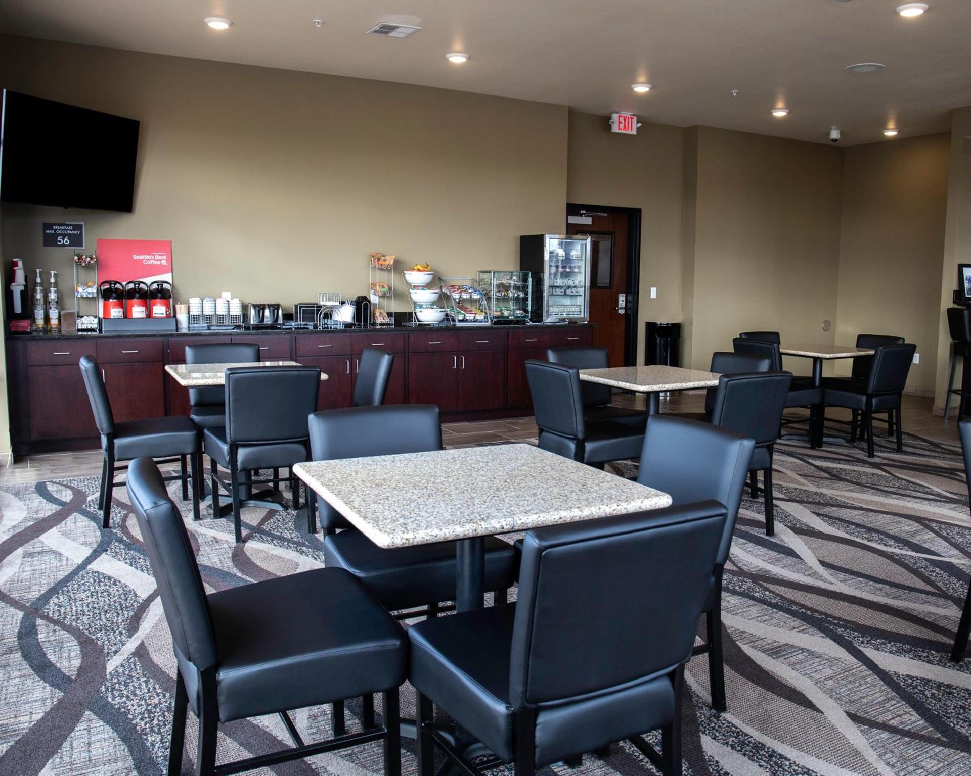 Cobblestone Hotel & Suites - Two Rivers photo 26