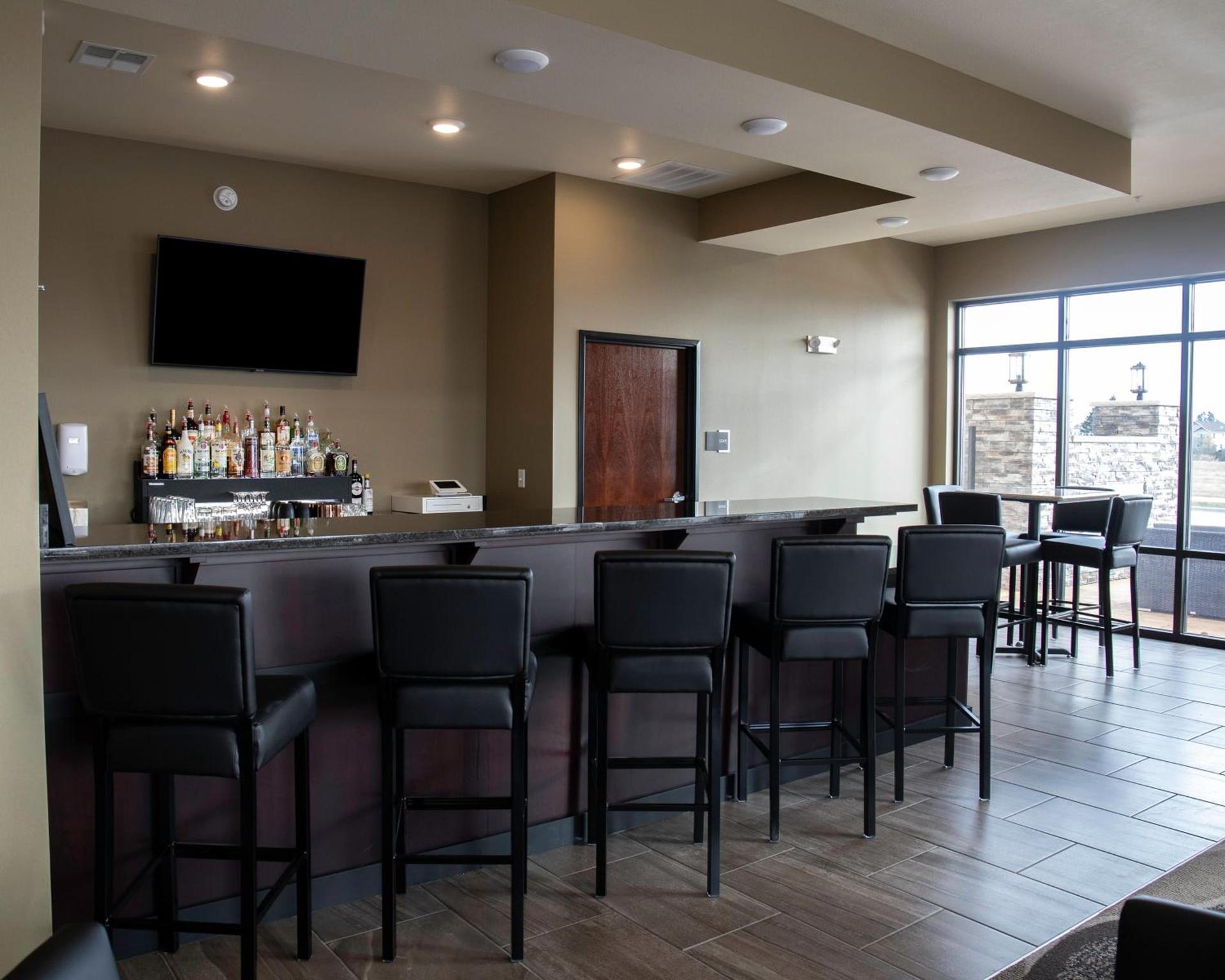 Cobblestone Hotel & Suites - Two Rivers photo 30