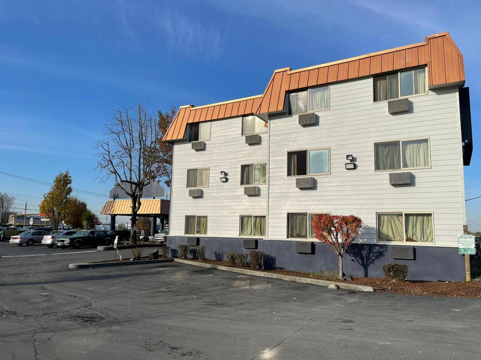 Portland Inn photo 2