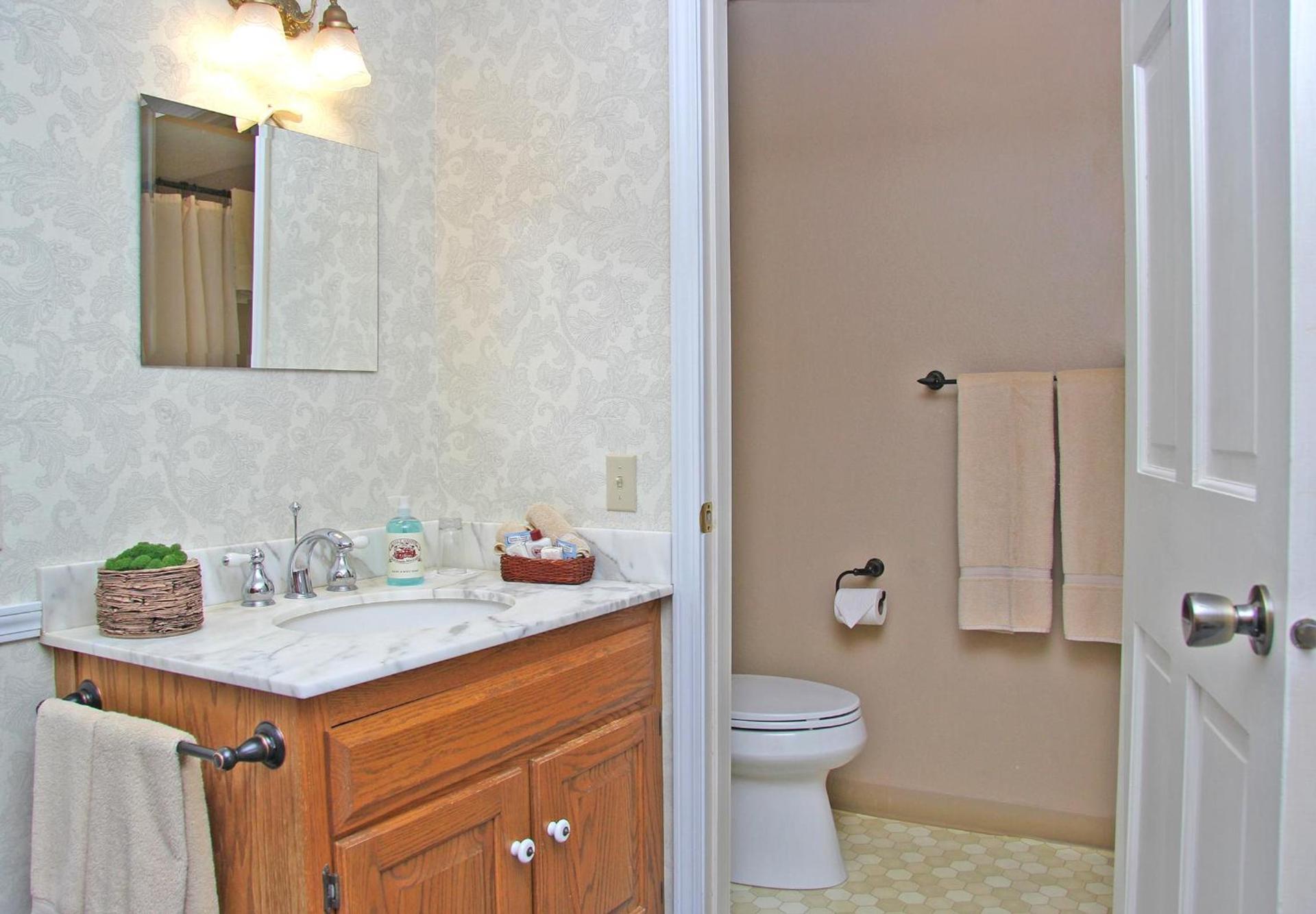 Eagle Harbor Inn photo 34