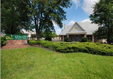Quality Inn & Suites Dublin photo 27