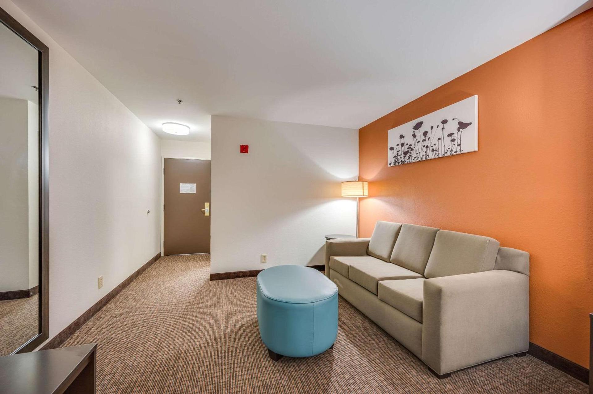 Sleep Inn & Suites Decatur West photo 18