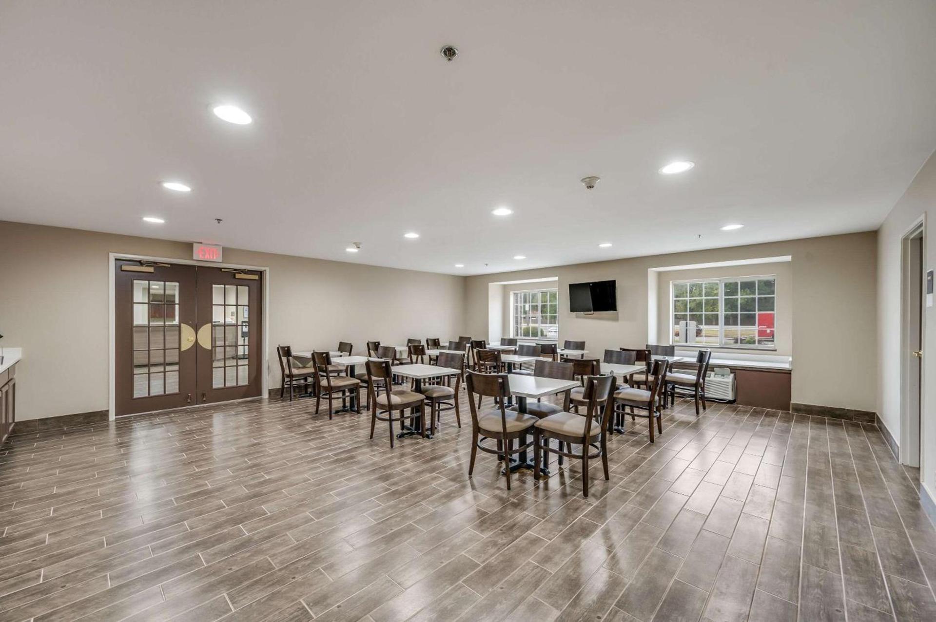 Sleep Inn & Suites Decatur West photo 5