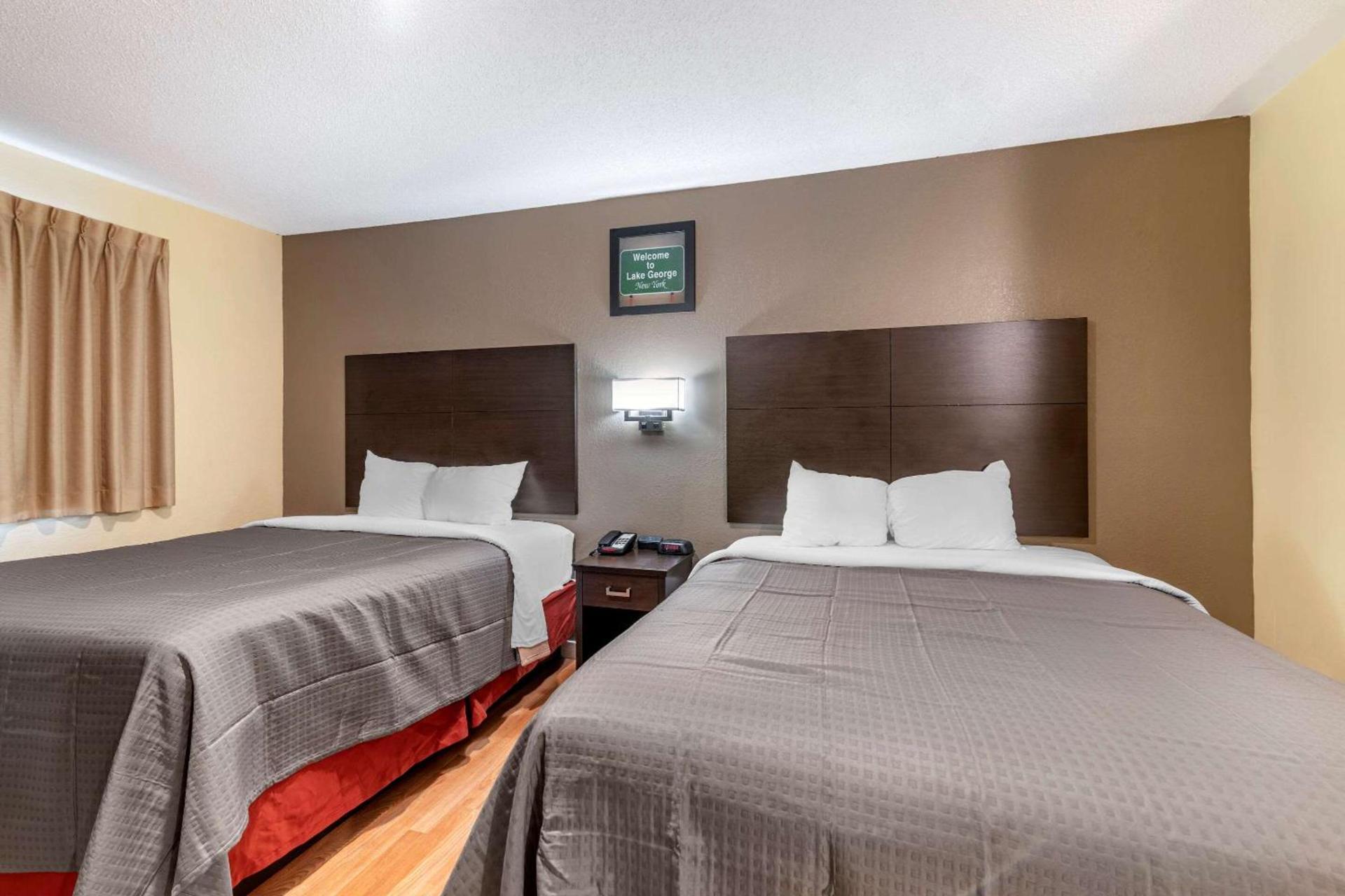 Rodeway Inn Lake George Outlets photo 9