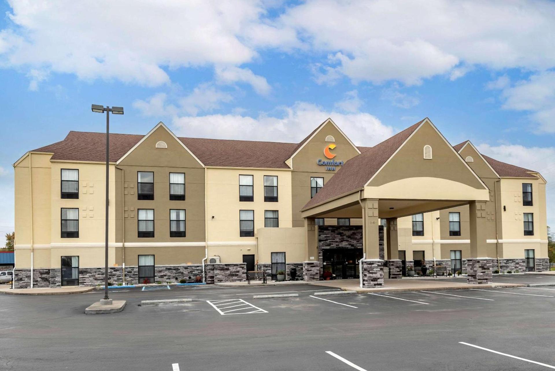 Comfort Inn Madison near Clifty Falls photo 2